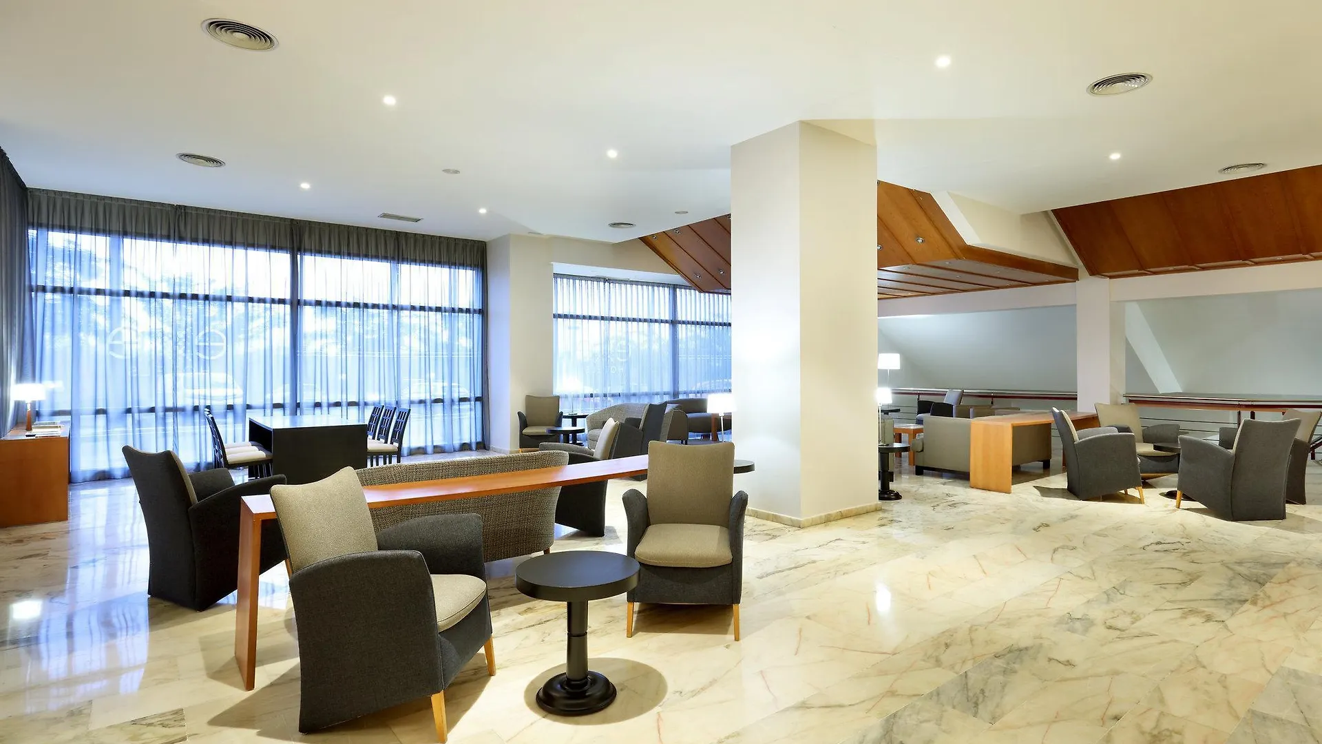 Exe Isla Cartuja Hotel Seville
