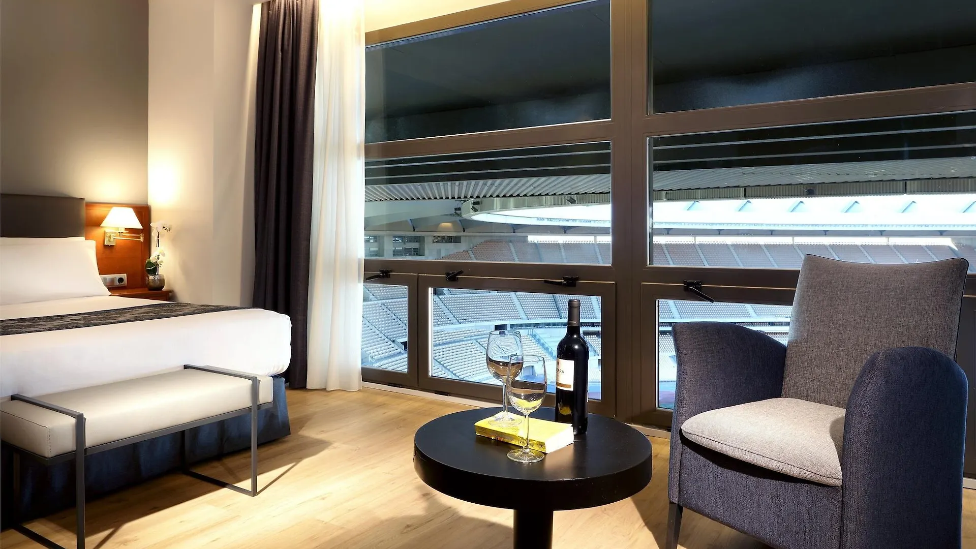 Exe Isla Cartuja Hotel Seville Spain